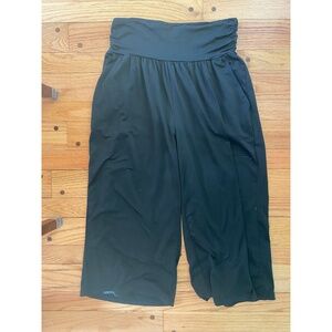 High Waisted Capri Pants